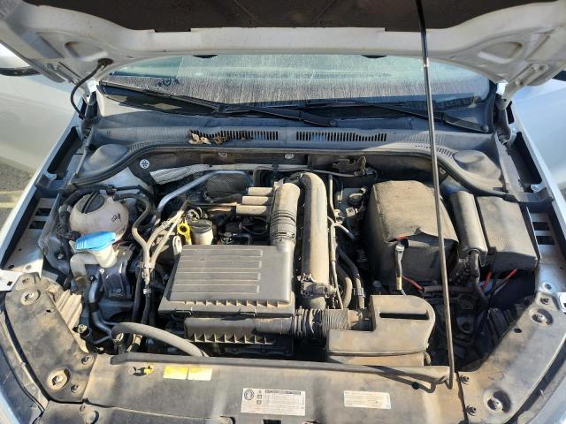 Фото 11 - VOLKSWAGEN JETTA