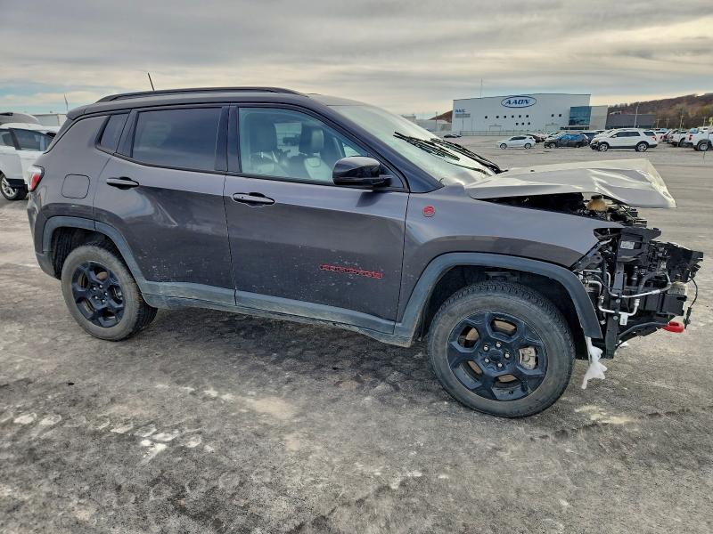 Фото 4 - JEEP COMPASS