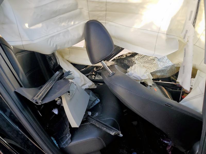 Фото 10 - VOLKSWAGEN PASSAT