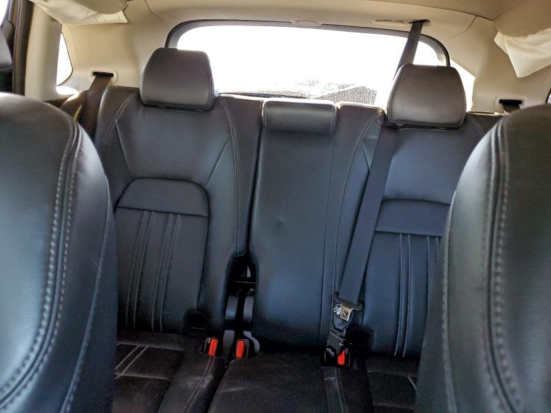 Фото 10 - HONDA HR-V