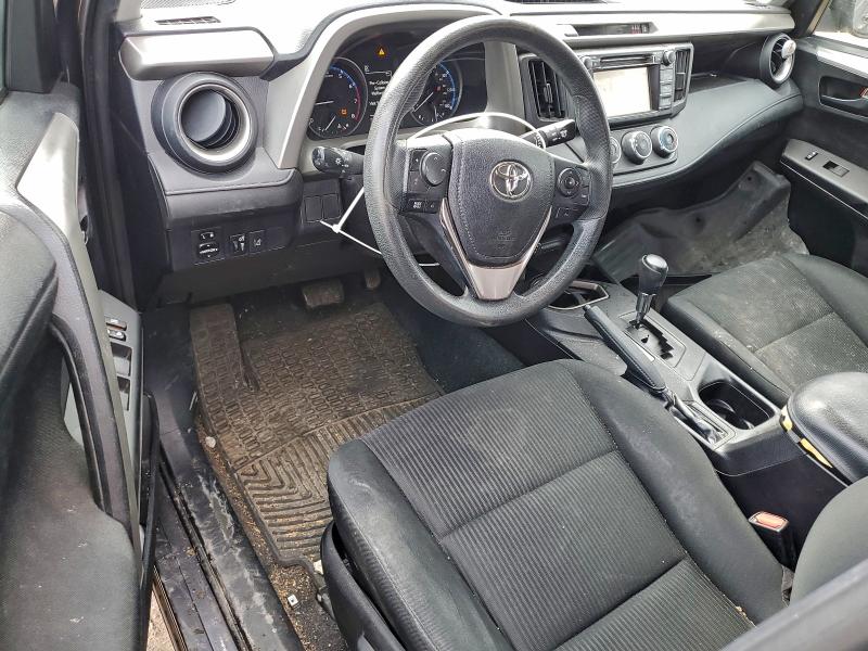 Фото 8 - TOYOTA RAV4