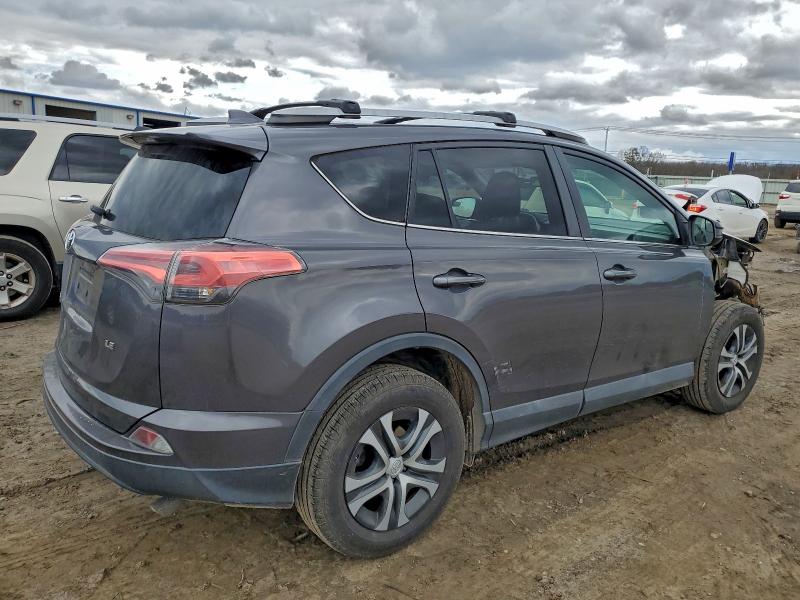 Фото 3 - TOYOTA RAV4