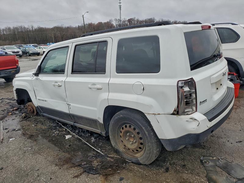 Фото 2 - JEEP PATRIOT