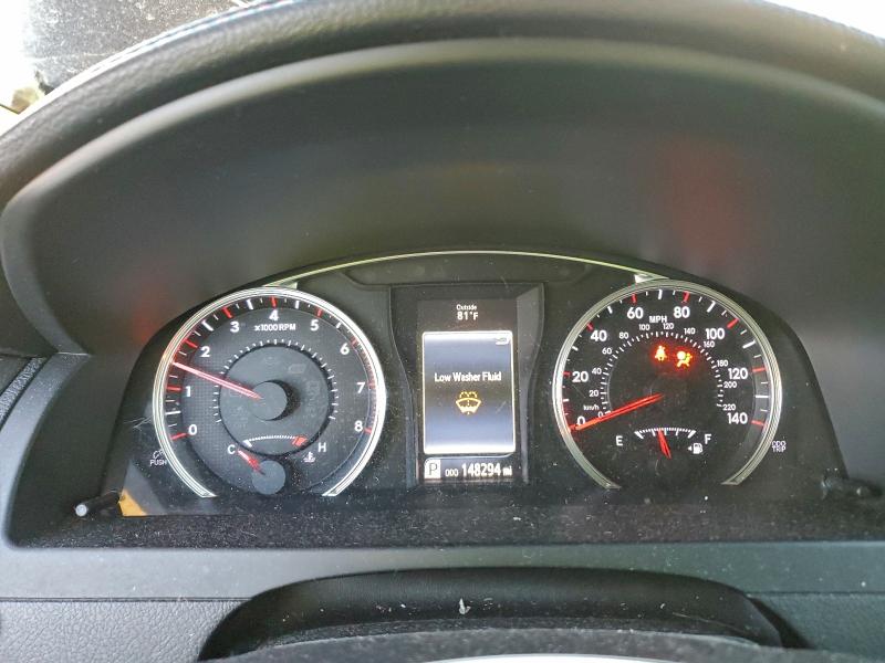 Фото 9 - TOYOTA CAMRY