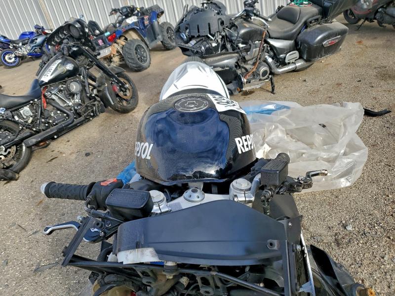 HONDA CBR CYCLE 1998