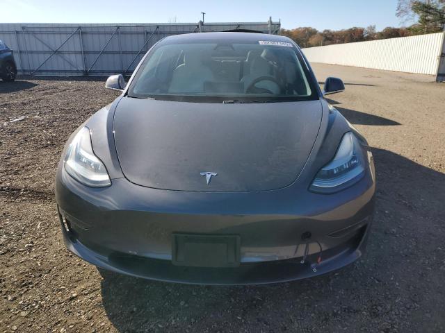 Фото 5 - TESLA MODEL 3