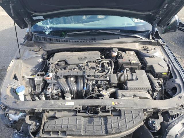 Фото 11 - HYUNDAI ELANTRA