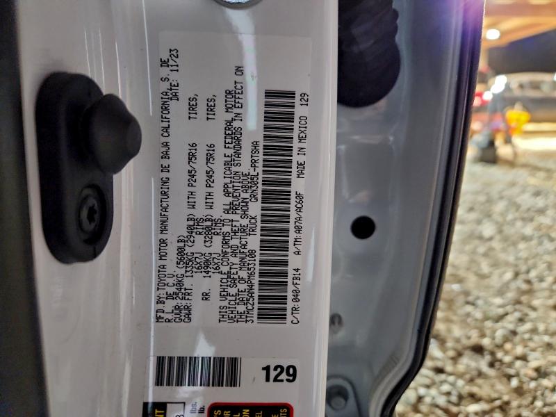 Фото 13 - TOYOTA TACOMA