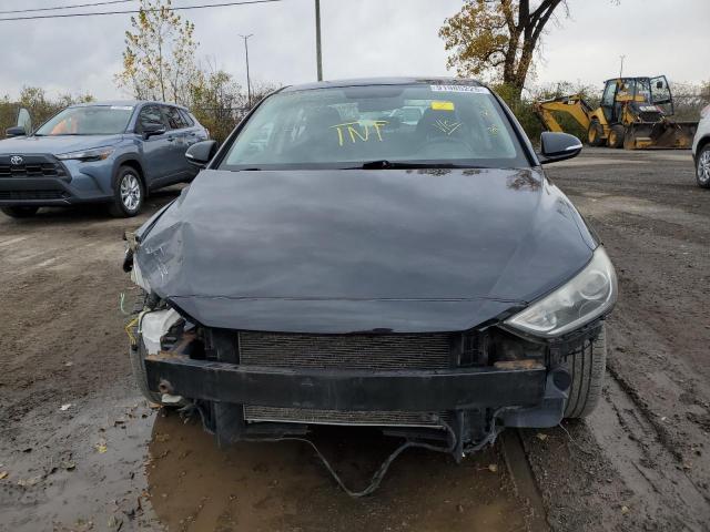 Фото 5 - HYUNDAI ELANTRA