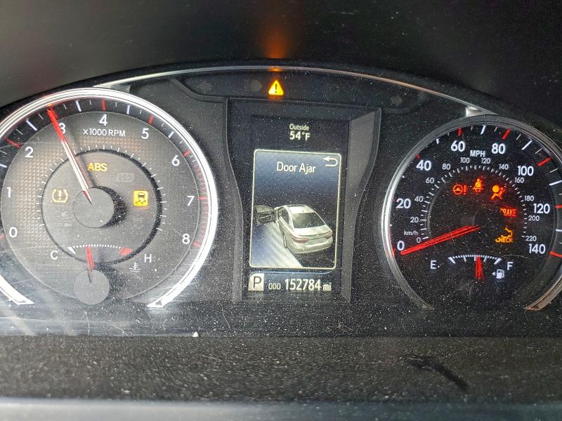 Фото 9 - TOYOTA CAMRY