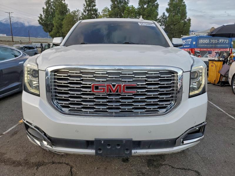 Фото 5 - GMC YUKON