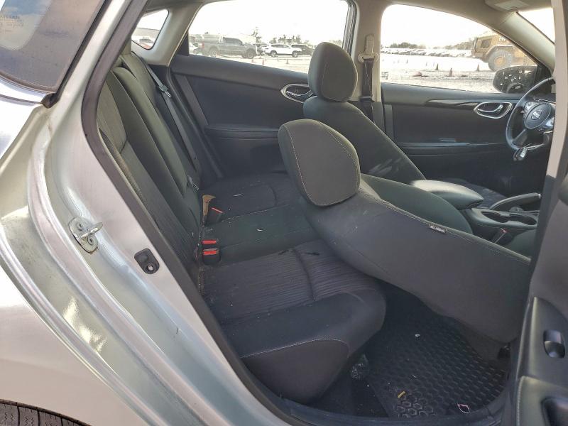 Фото 10 - NISSAN SENTRA