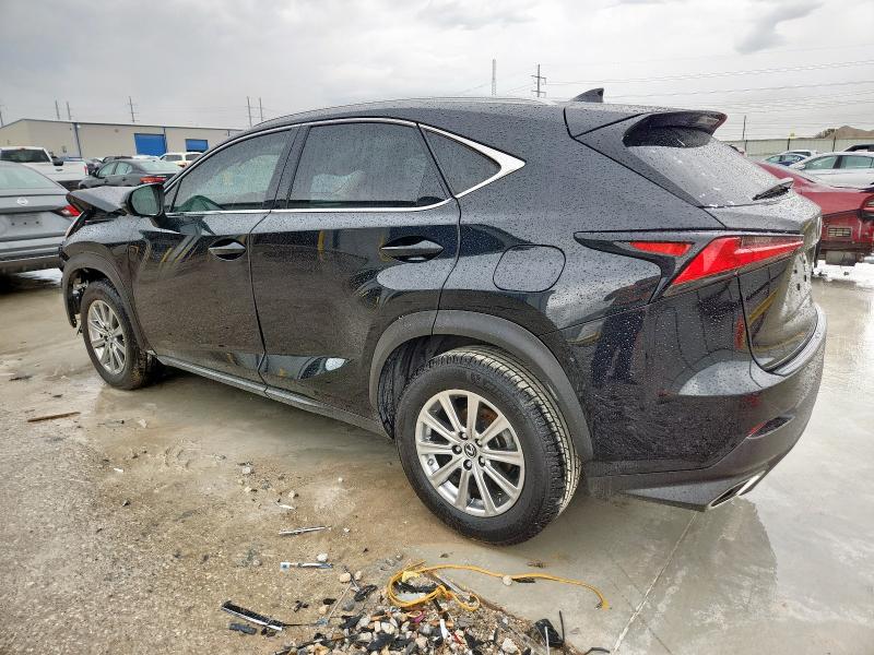 Фото 2 - LEXUS NX