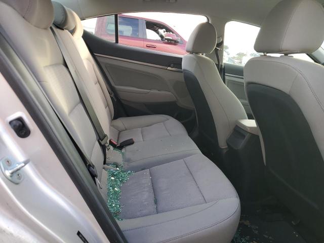 Фото 10 - HYUNDAI ELANTRA