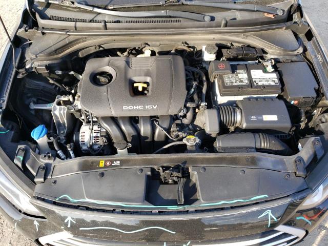 Фото 11 - HYUNDAI ELANTRA