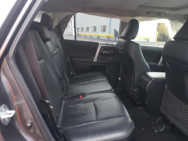 Фото 10 - TOYOTA 4RUNNER