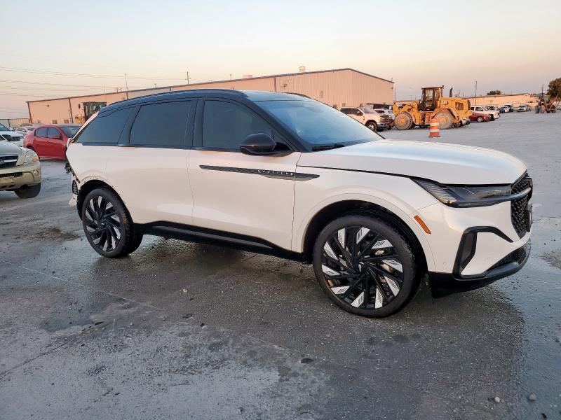 Фото 4 - LINCOLN NAUTILUS