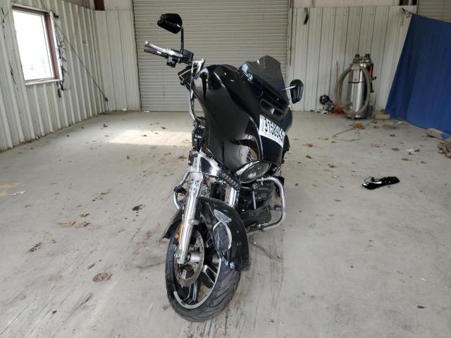 HARLEY-DAVIDSON FL 2019