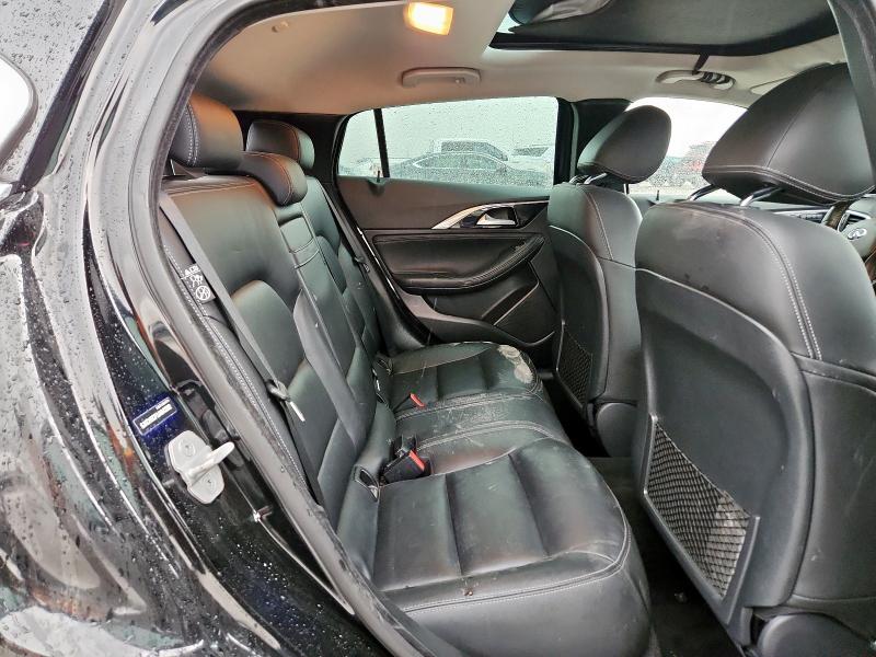 Фото 11 - INFINITI QX30