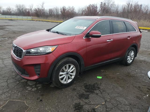 Фото 1 - KIA SORENTO