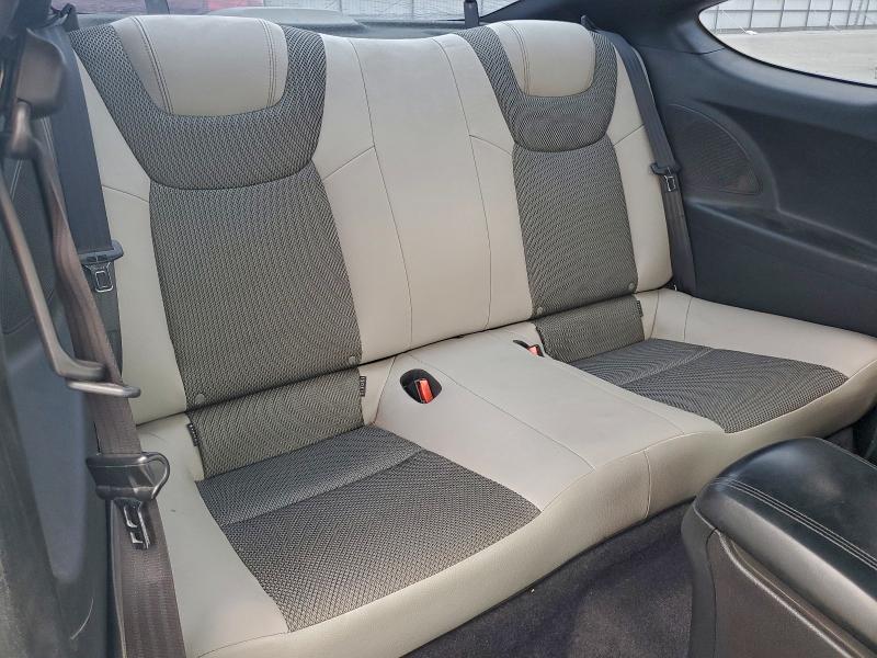 Фото 10 - HYUNDAI GENESIS