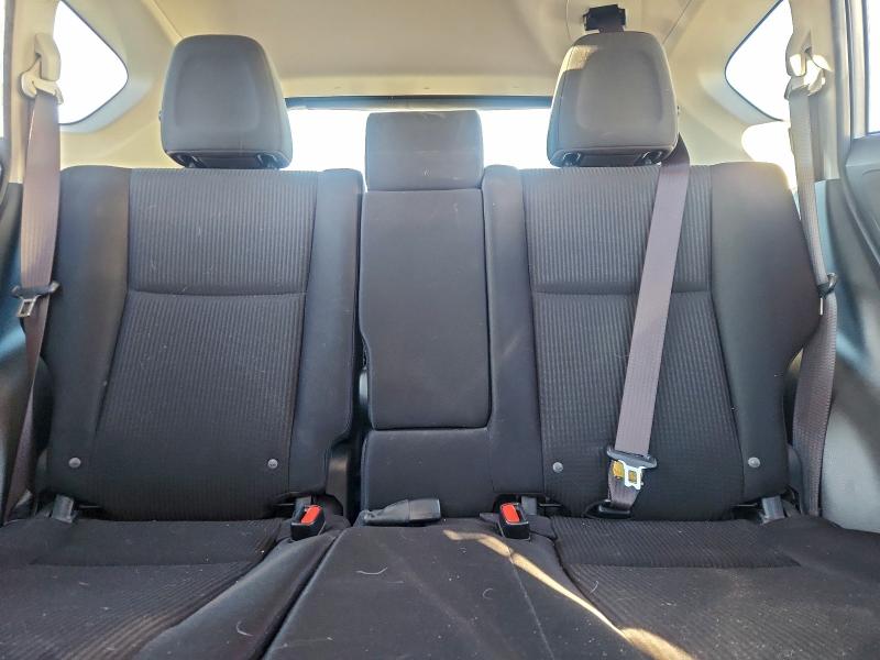 Фото 10 - TOYOTA RAV4