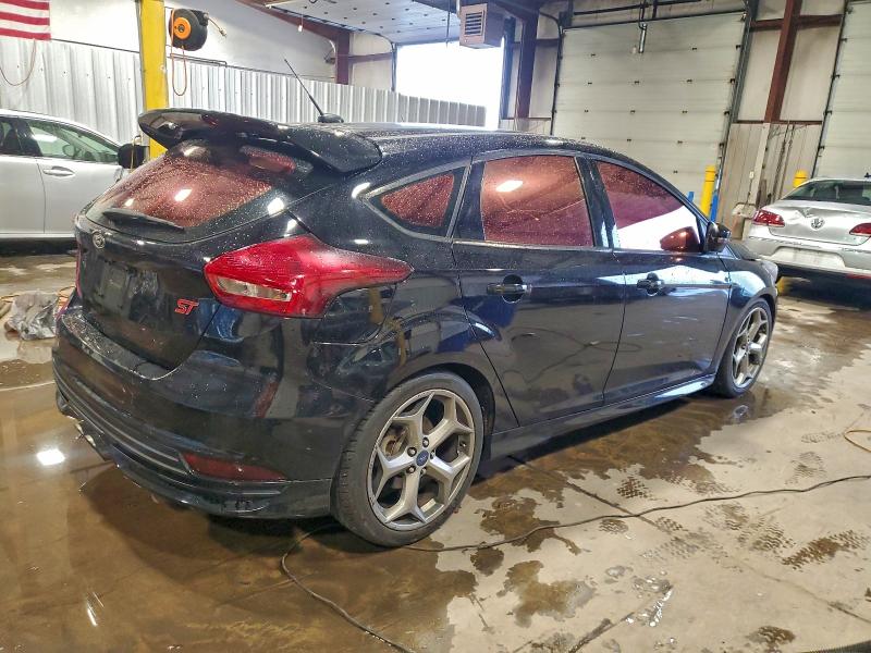 Фото 3 - FORD FOCUS