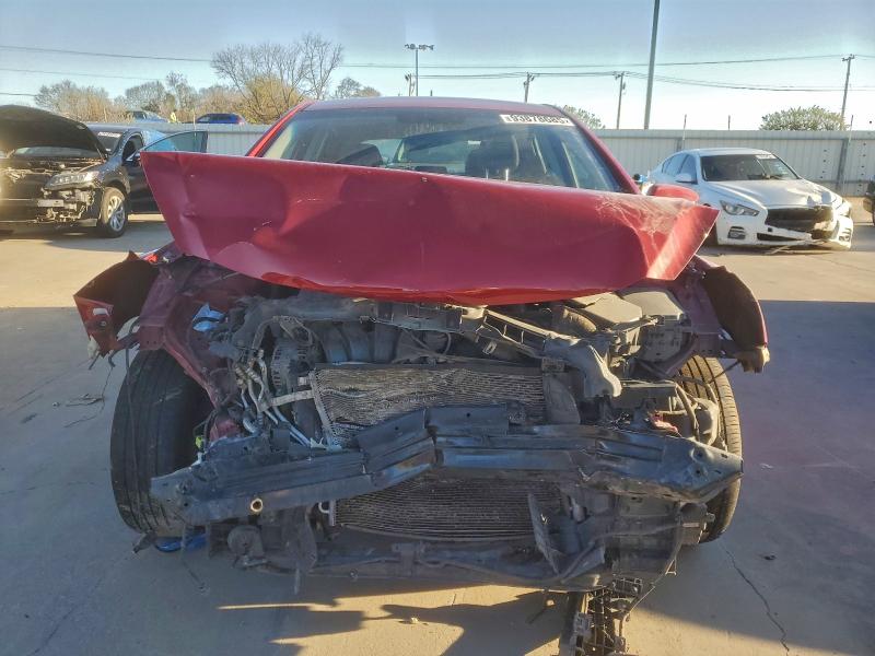 Фото 5 - HYUNDAI ELANTRA