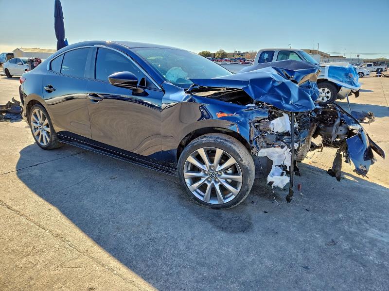 Фото 4 - MAZDA 3