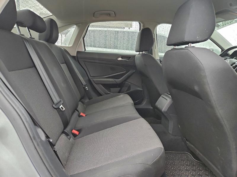 Фото 10 - VOLKSWAGEN JETTA