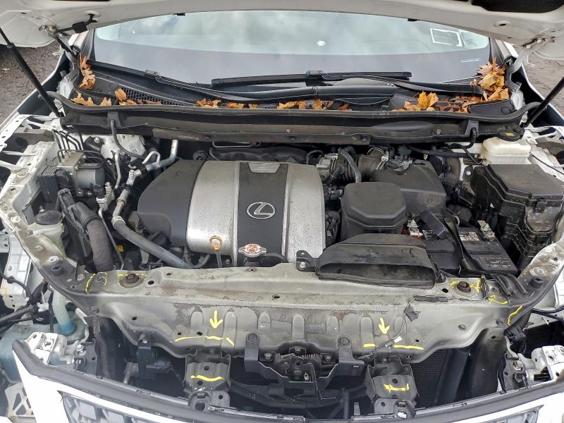 Фото 12 - LEXUS RX350