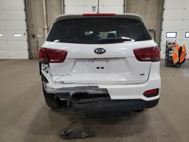 Фото 6 - KIA SORENTO