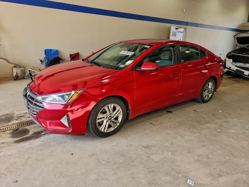 Фото 1 - HYUNDAI ELANTRA