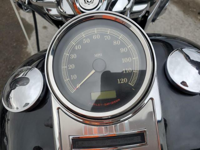 HARLEY-DAVIDSON FL 2013