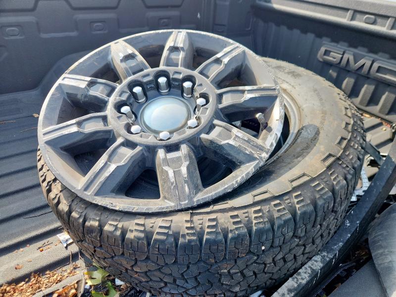 Фото 12 - GMC SIERRA