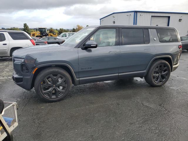 Фото 1 - RIVIAN RIS