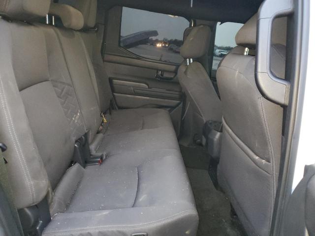 Фото 10 - TOYOTA TACOMA