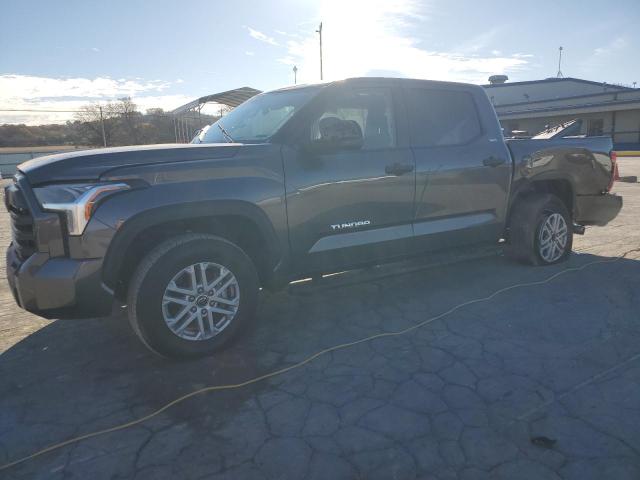 Фото 1 - TOYOTA TUNDRA