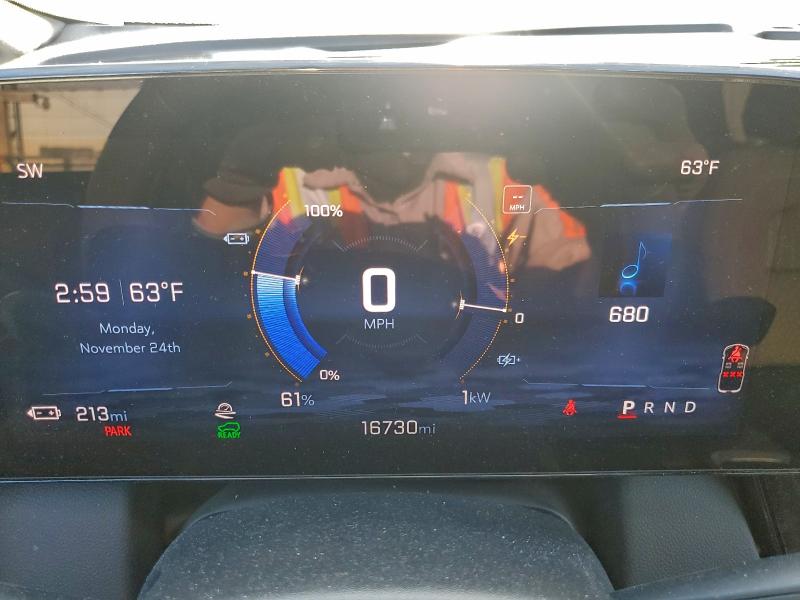 Фото 9 - CHEVROLET EQUINOX