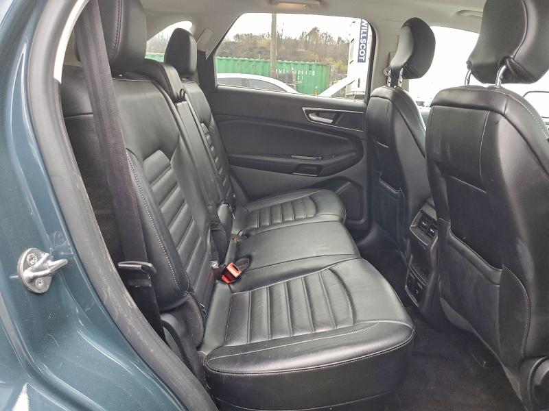 Фото 11 - FORD EDGE