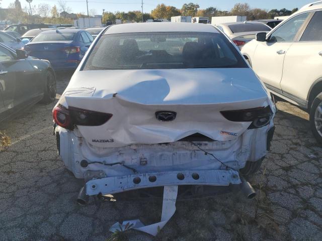 Фото 6 - MAZDA 3