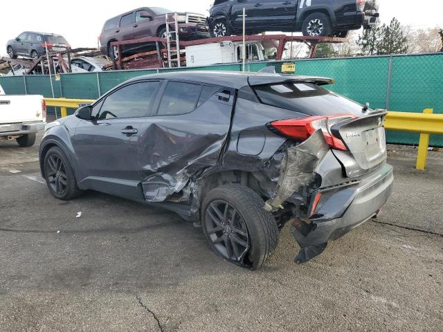 Фото 2 - TOYOTA C-HR