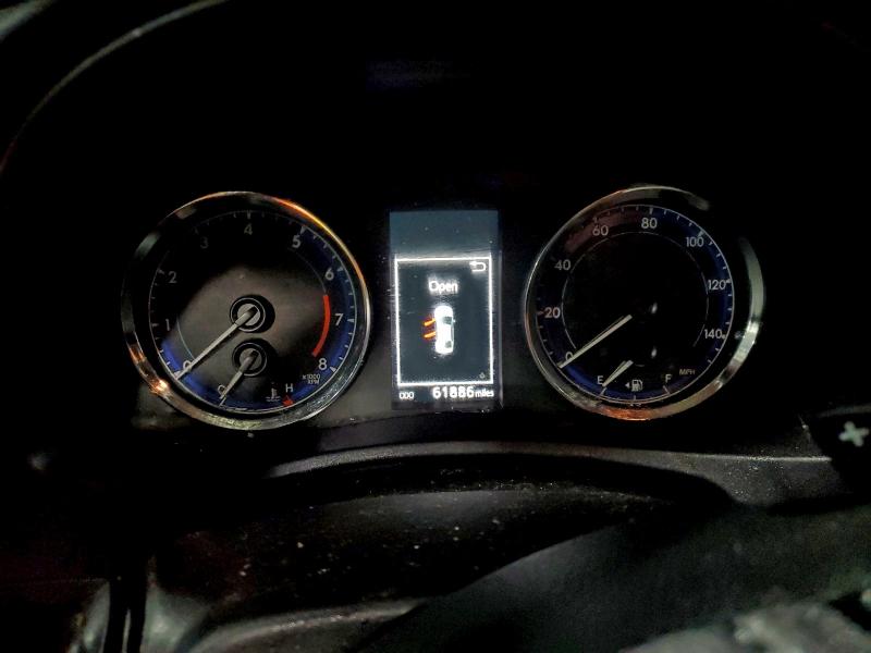 Фото 9 - TOYOTA COROLLA