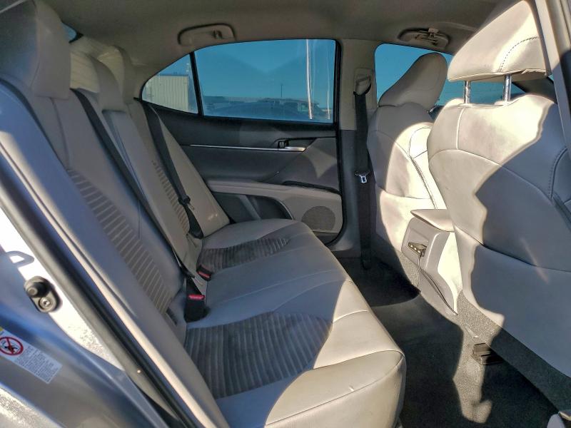 Фото 10 - TOYOTA CAMRY