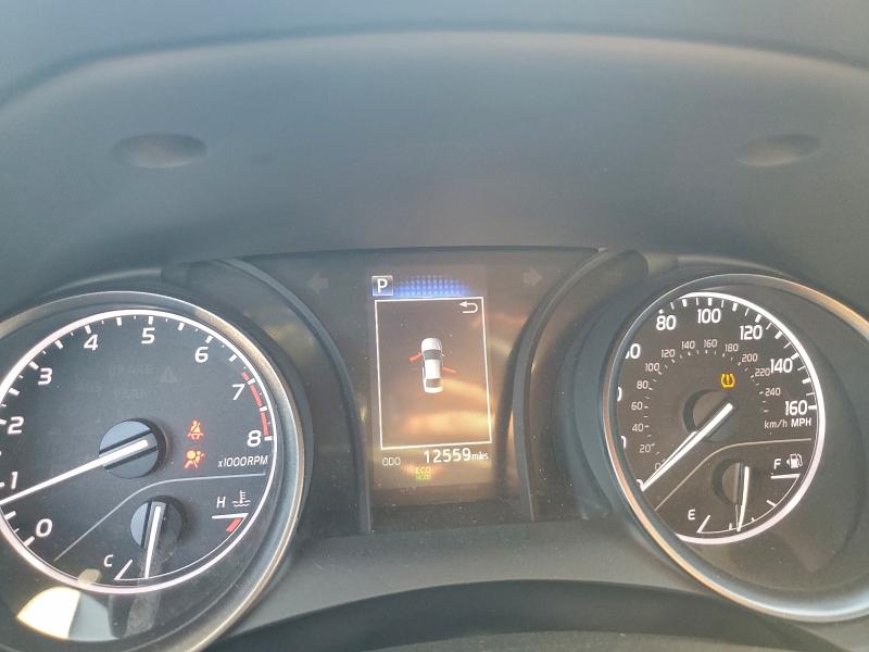 Фото 9 - TOYOTA CAMRY