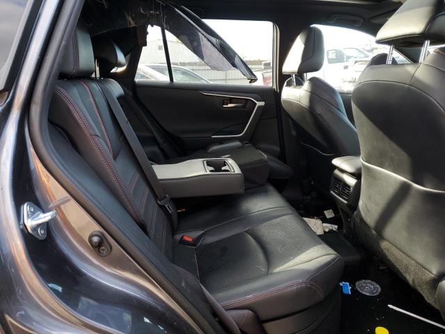 Фото 11 - TOYOTA RAV4