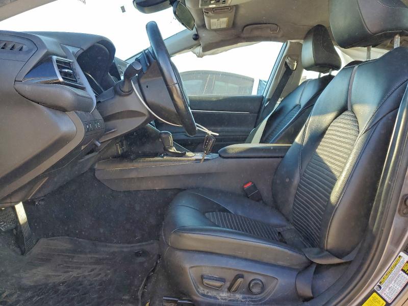 Фото 7 - TOYOTA CAMRY