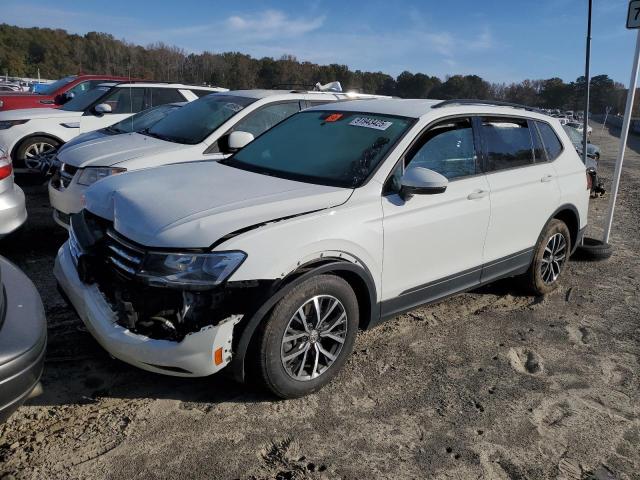 VOLKSWAGEN TIGUAN 2021 VIN 3VV1B7AX9MM111170