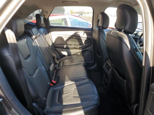 Фото 11 - FORD EDGE