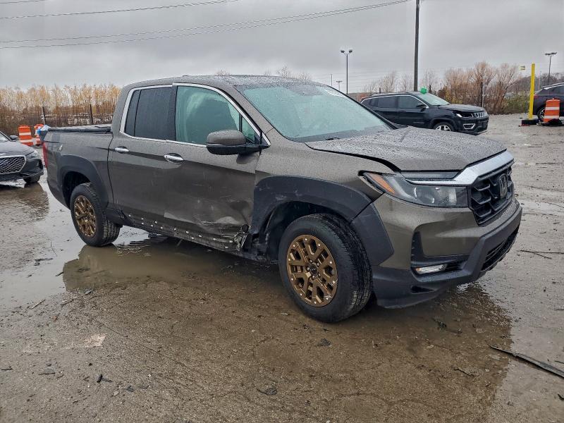 Фото 4 - HONDA RIDGELINE